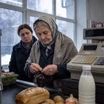 Când pleacă bărbatul tău să nu te atingi de zăpada din curte.